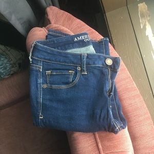 American Eagle jeans size 6